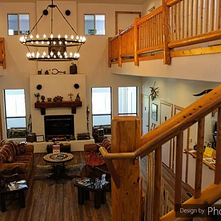 Creekside Lodge And Cabins