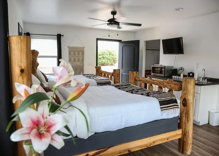 Hotel Creekside And 5*